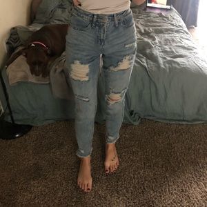 Wild Table super high wasted mom jeans